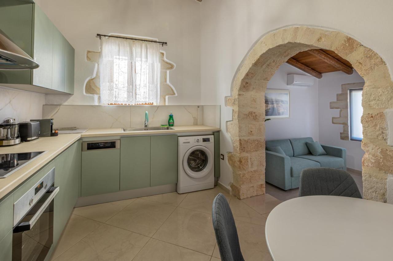 Wood And Stone Apartment Tsikalaria  Ngoại thất bức ảnh